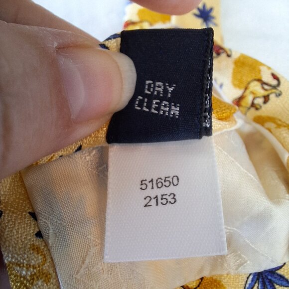 LANDS' END Men Silk Necktie Yellow Blue Lion Unique Handsewn In Italy Jungle - Picture 9 of 9